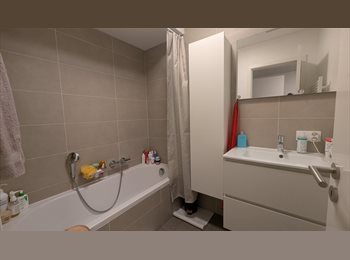 Appartager BE -  Chambre avec salle de bain et dressing privatifs dans appartement moderne – Woluwe-Saint-Lambert (Q, Woluwe Saint Lambert - Sint Lambrechts Woluwe - 950 € pm