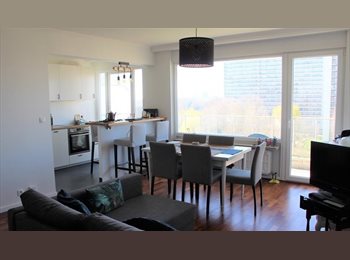 Appartager BE - Jolie chambre meublée avec vue sur un parc et accès à la terrasse, Laeken - 600 € pm