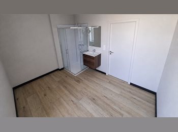 Appartager BE - Chambre en coloc proche de l'Aéroport, l'Hôpital & HELHa, Courcelles - 405 € pm