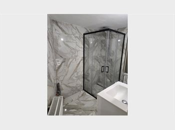 Appartager BE - SAINTE CARHERINE/DANSAERT METRO ENTIEREMENT RENOVE 33,5 metres carres non meubles, Bruxelles - 820 € pm