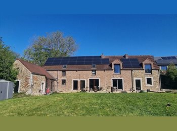 Appartager BE - Une chambre en colocation se libère à la Chaumière !, Floreffe - 500 € pm