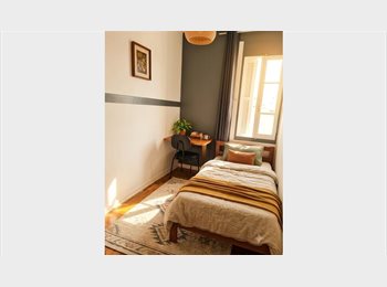 Roomgo BR - Quarto INCRIVEL perto da Berrini/Shop. Morumbi/Globo/V.Olimpia  R$ 990, Moema - R$ 990 Por mês