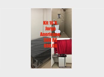 Roomgo BR - Kitnet 1200 acima novas com privacidade more com quem vc quiser ou sozinho(a), Lapa - R$ 1.300 Por mês