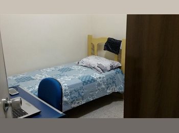Roomgo BR - Vaga em quarto individual masculino no centro-lourdes, Belo Horizonte - R$ 700 Por mês
