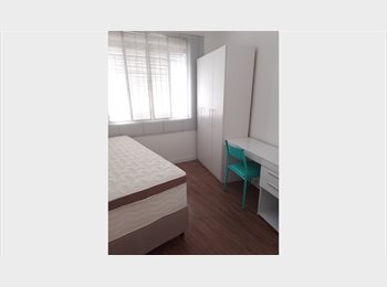 Roomgo BR - Quartos mobiliados na vila Madalena , a 700m estação metro, Perdizes - R$ 1.600 Por mês