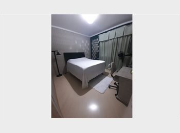 Roomgo BR - CAMA DE CASAL - AMBIENTE FAMILIAR, Saúde - R$ 2.500 Por mês