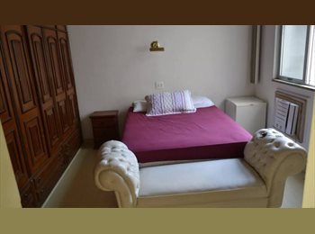 Roomgo BR - ALUGO QUARTO COM SUÍTE EM COPACABANA, Copacabana - R$ 2.500 Por mês