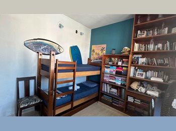 Roomgo BR - Quarto Individual com Beliche, Ipanema - R$ 2.500 Por mês