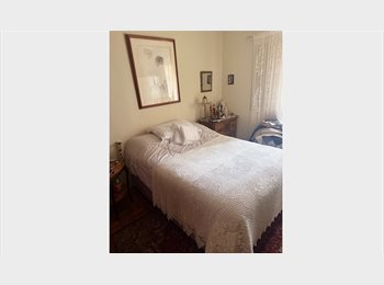 Roomgo BR - Alugo quarto em Moema, Moema - R$ 1.950 Por mês