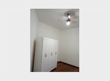 Roomgo BR - Amplo quarto na tijuca, Tijuca - R$ 1.300 Por mês