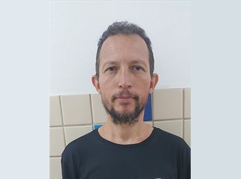 Roomgo BR - HENRIQUE CANDIDO DE MELO  - 46 - Liberdade