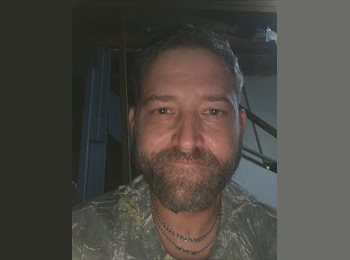 Roomgo CA - Matt - 39 - Ottawa