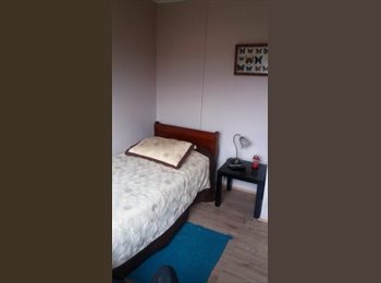 CompartoDepto CL - Bonita Pieza luminosa barrio tranquilo y seguro, Conchalí - CH$290.000 por mes