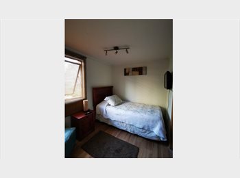 CompartoDepto CL - Habitación individual con baño privado en las condes, La Reina - CH$380.000 por mes