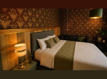 CompartoDepto CL - Arriendo fabulosas habitaciones amobladas en pleno Santiago Centro a solo pasos de Metro Santa Ana, Santiago Centro - CH$400.000 por mes