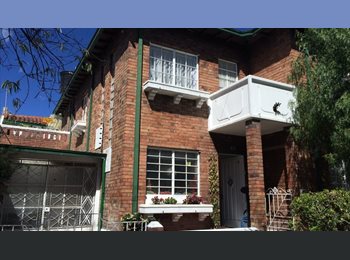 CompartoApto CO - Habitaciones para damas y caballeros profesionales meses, dias, Bogotá - COP$ 720.000 por mes