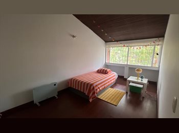 CompartoApto CO - Habitación en arriendo para estudiante - Batan - Bulevar Niza, Bogotá, Bogotá - COP$ 1.300.000 por mes