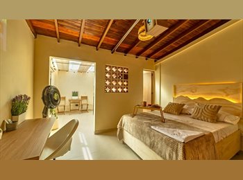CompartoApto CO - ALUMA · Estudio wellness a pasos del Metro, Envigado - COP$ 2.490.000 por mes