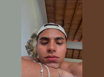 CompartoApto CO - Julian - 21 - Medellín