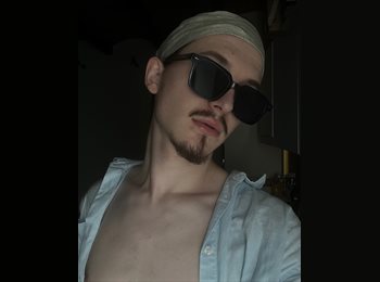 Roomgo ES - Dmytro  - 21 - Barcelona