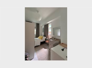 Roomgo HK - Sai Ying Pun | Private Room (Furnished) | 1-Month+, Sheung Wan - HKD8,720 pcm