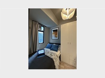 Roomgo HK - Wan Chai | Private Room (Furnished) | 1-Month+, Wan Chai - HKD13,900 pcm