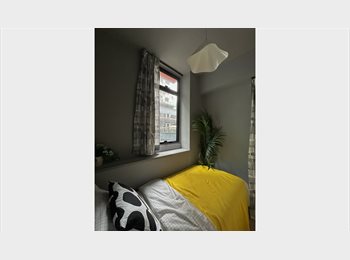 Roomgo HK - Wan Chai | Private Room (Furnished) | 1-Month+, Wan Chai - HKD8,900 pcm