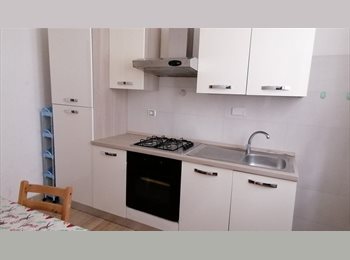 Roomgo IT - STANZA DOPPIA USO SINGOLO, Firenze - 650 € al mese
