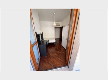 Roomgo IT - AFFITTO CAMERA SINGOLA, Bovisa - Niguarda - Bicocca - 700 € al mese