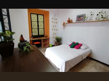 Roomgo MX - Habitacion 3 - CASA AXOLOTL - BY CASA ALEBRIJE, Guadalajara - MX$6,500 por mes