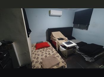 Roomgo MX - Cuarto compartido  900 semanal, Monterrey - MX$900 por mes
