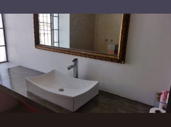 Roomgo MX - Amplia habitación con baño privado, Guadalajara - MX$6,500 por mes