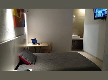 Roomgo MX - Habitación con Baño Independiente, Querétaro - MX$4,400 por mes