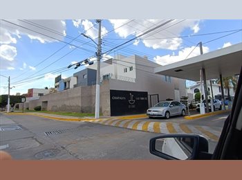 Roomgo MX - Rento Habitación condominio Chapalita las fuentes, Zapopan - MX$4,800 por mes