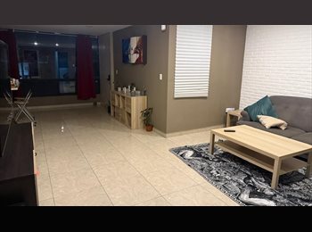 Roomgo MX - Habitación amueblada en Cholula | Baño privado + estacionamiento + servicios incluidos, Cholula - MX$4,800 por mes