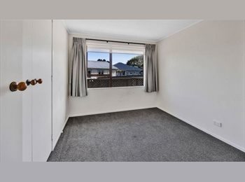 Roomgo NZ - Available Now - Room in Waitara, New Plymouth - $200 pw