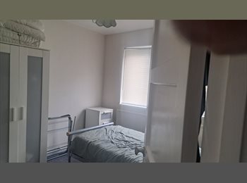 Roomgo UK - fully furnished Double room, Coundon - £375 pcm