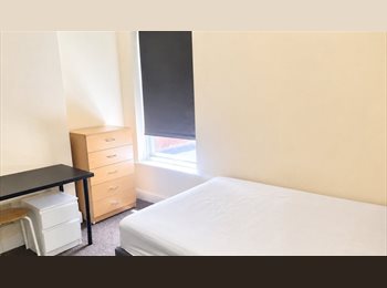 Roomgo UK - Single Room Available in Cricklewood, Cricklewood - £832 pcm