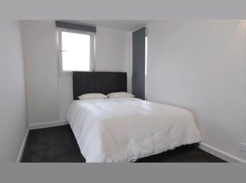 Roomgo UK - Double room in a four bedroom shared apartment, Tufnell Park - £935 pcm