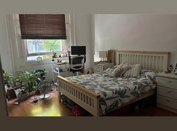 Roomgo UK - Lovely Ensuite double room in Highgate, Highgate - £1,100 pcm