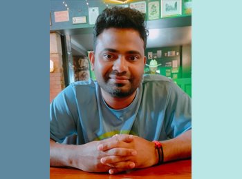 Roomgo UK - George - 33 - Sheffield