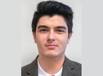 Roomgo US - John - 22 - NYC