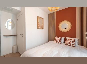 Roomgo CH - Chambre meublée dans un appartement lumineux de 130 m²  à Rue Kléberg 23, 1201 Genève– 800 CHF charg, Genève - 800 CHF / Mois