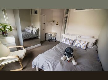 Roomgo UK - Ensuite room available in shared house!!, Nottingham - £650 pcm