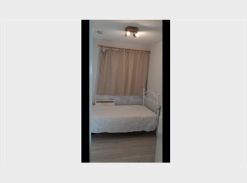 Roomgo UK - Single Room Available in Barking – Ideal Location, Barking - £490 pcm