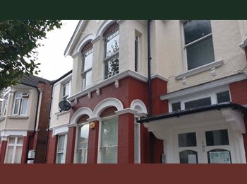 Roomgo UK - Double room available in Willesden Green £829/pm, Dollis Hill - £829 pcm