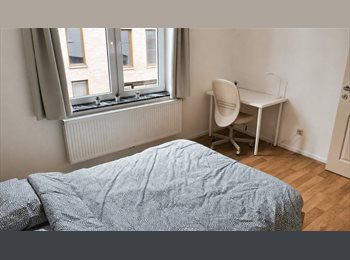 Appartager BE - Colocation proche du centre avec cour - 1R, Namur - 455 € pm