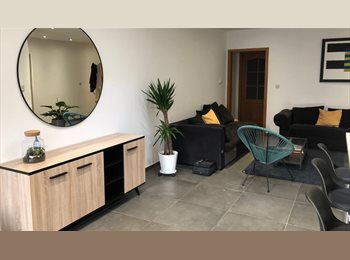 Appartager BE - Maison avec jardin en colocation à Liège - 1 chambre disponible, Liège - 330 € pm