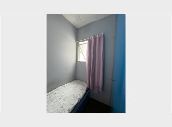 Roomgo BR - Quarto individual Copa Posto 6, Ipanema - R$ 1.300 Por mês