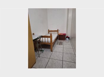 Roomgo BR - Coliving com quartos mobiliados para alugar em SP Metro B. Funda Trem da Lapa com tudo paga e mora, Lapa - R$ 780 Por mês